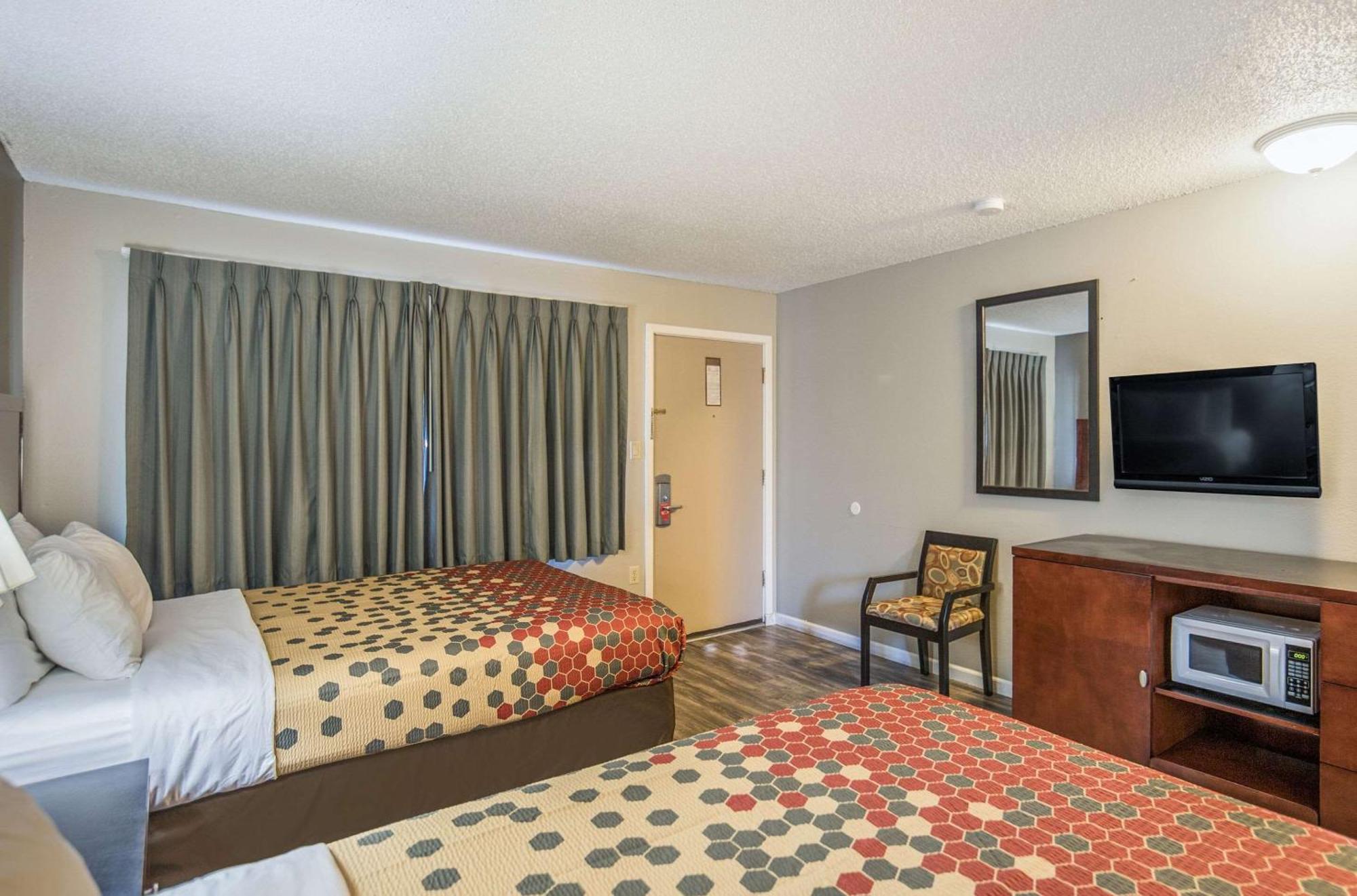 Econo Lodge Inn & Suites Yreka Exteriér fotografie