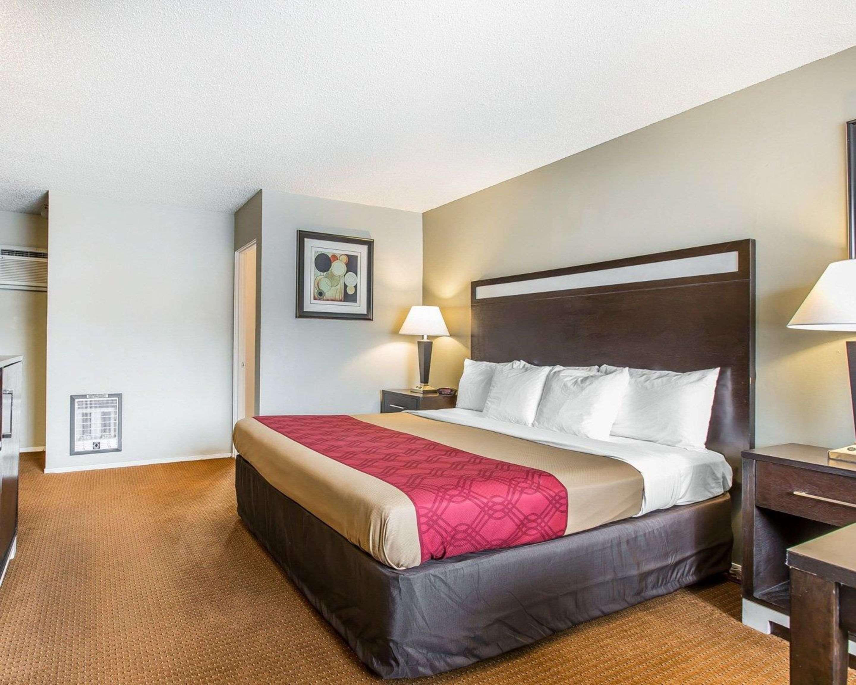 Econo Lodge Inn & Suites Yreka Exteriér fotografie
