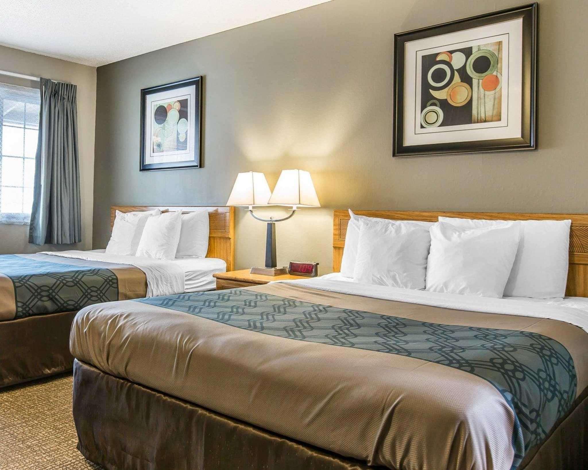 Econo Lodge Inn & Suites Yreka Exteriér fotografie
