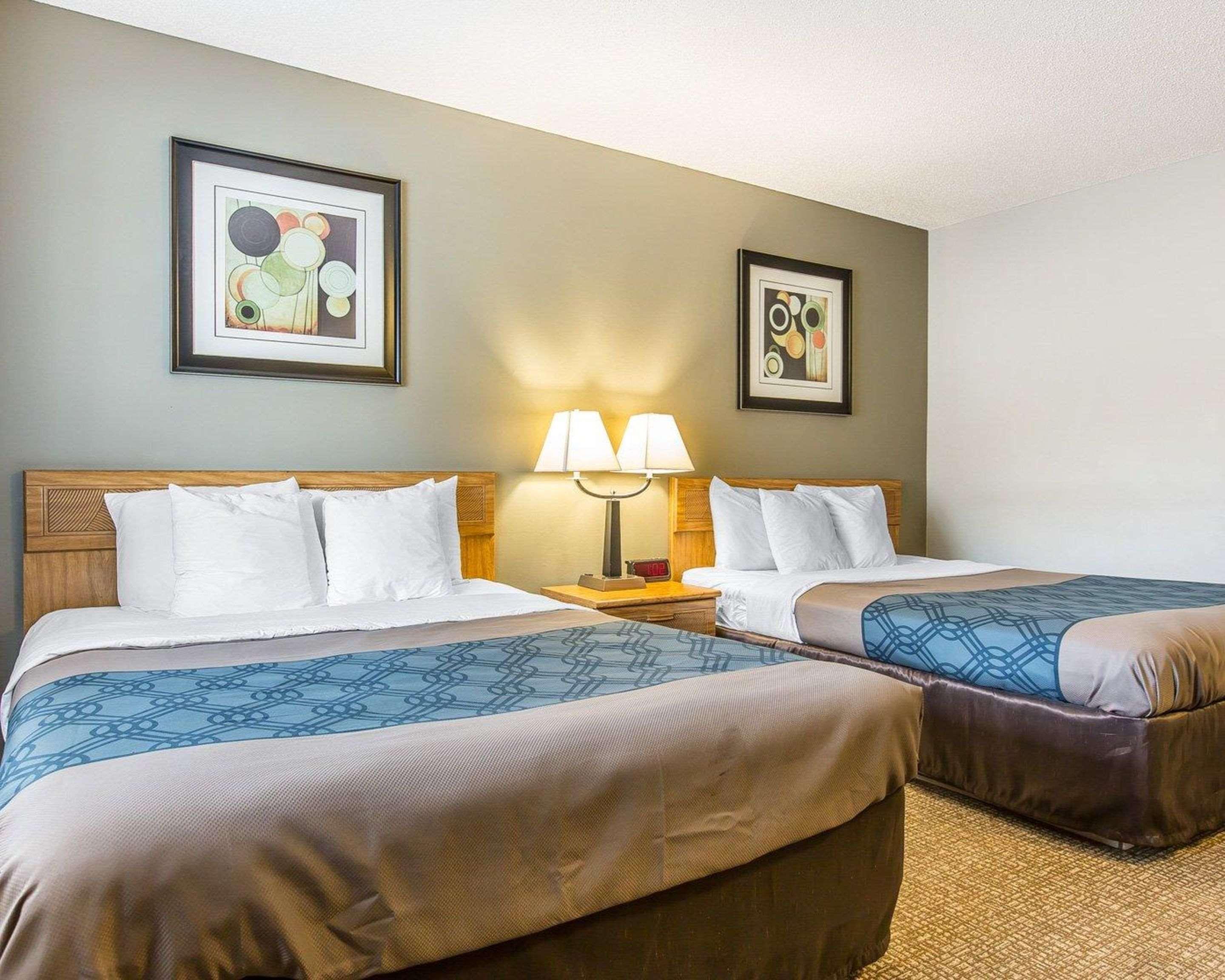 Econo Lodge Inn & Suites Yreka Exteriér fotografie