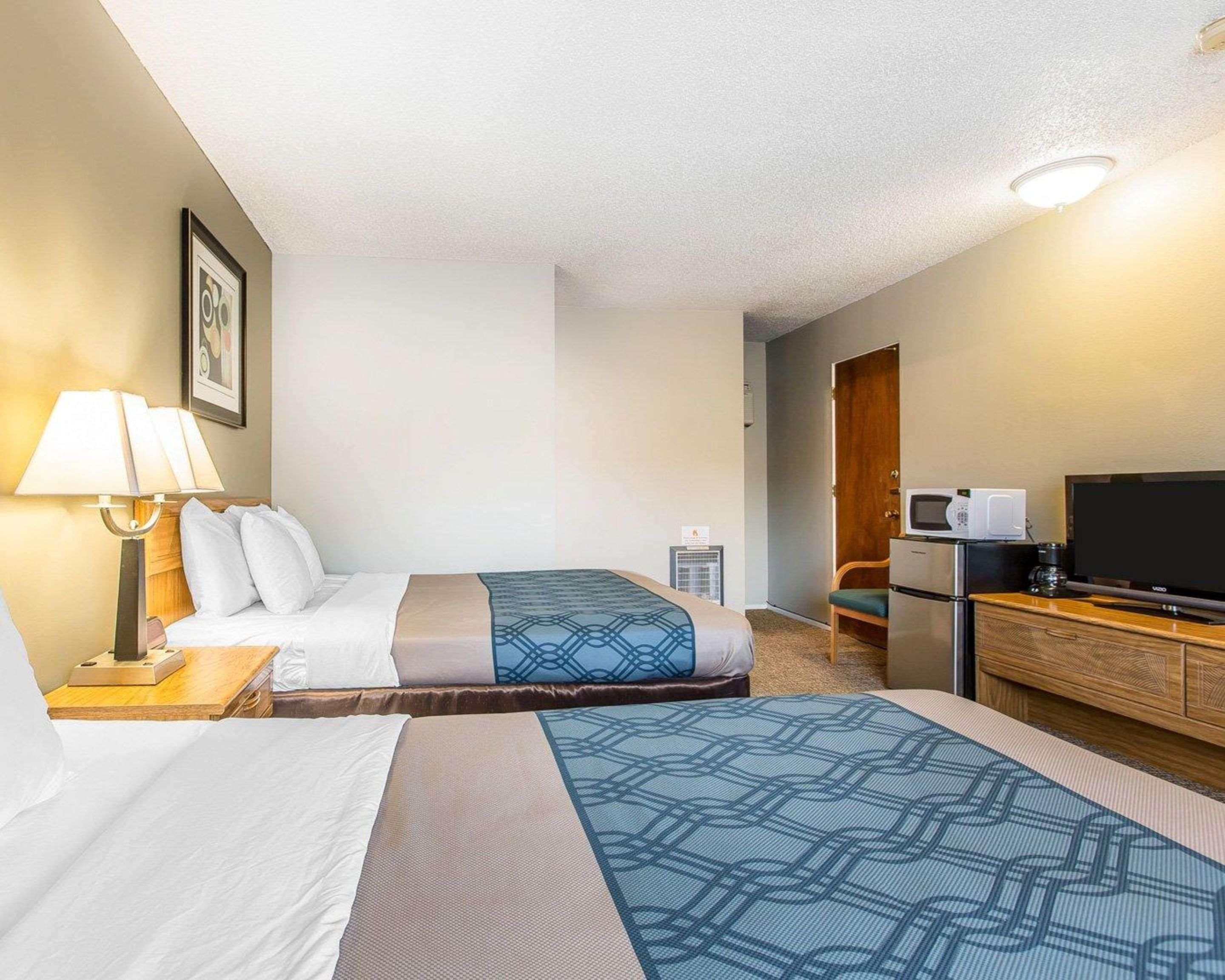 Econo Lodge Inn & Suites Yreka Exteriér fotografie