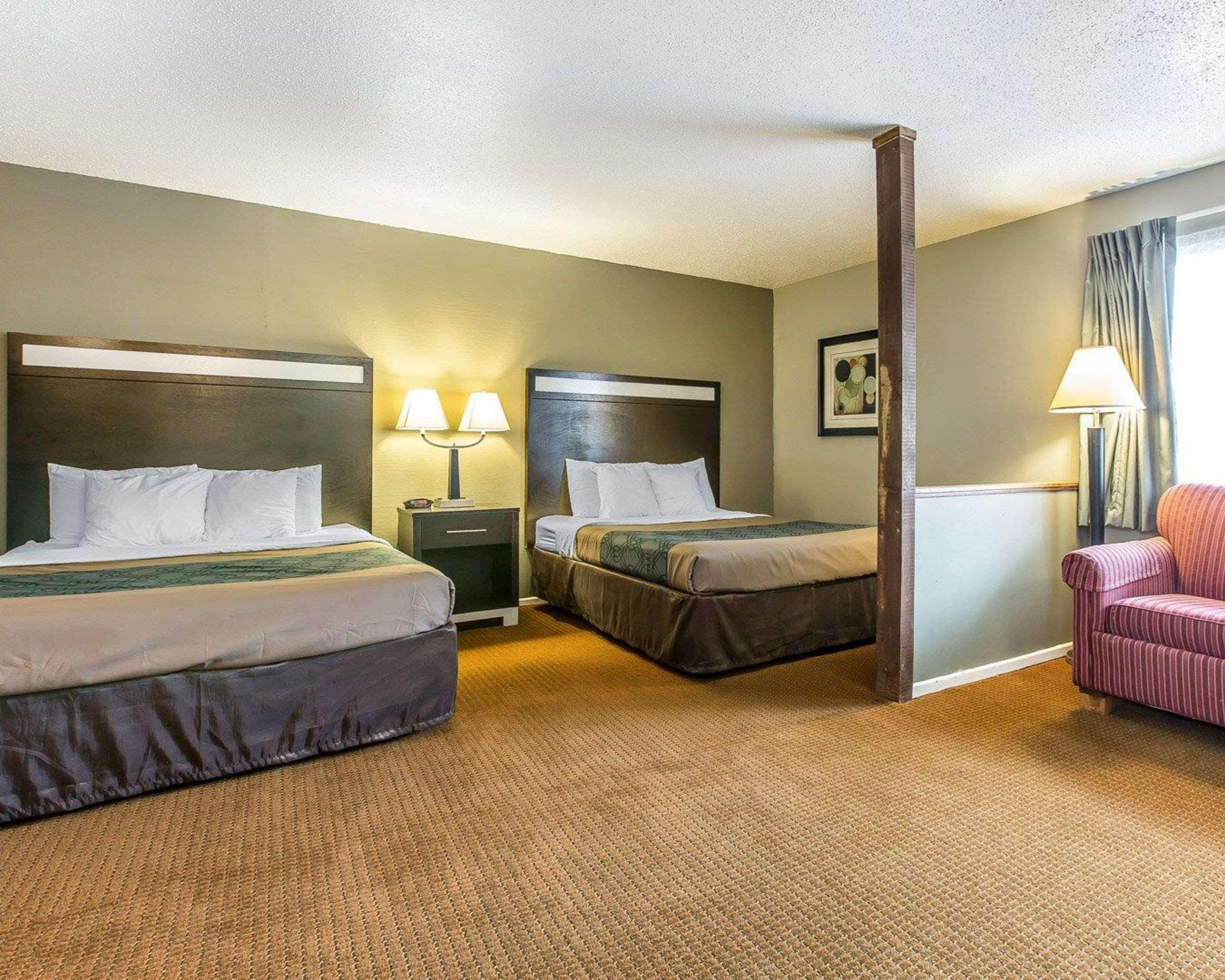 Econo Lodge Inn & Suites Yreka Exteriér fotografie
