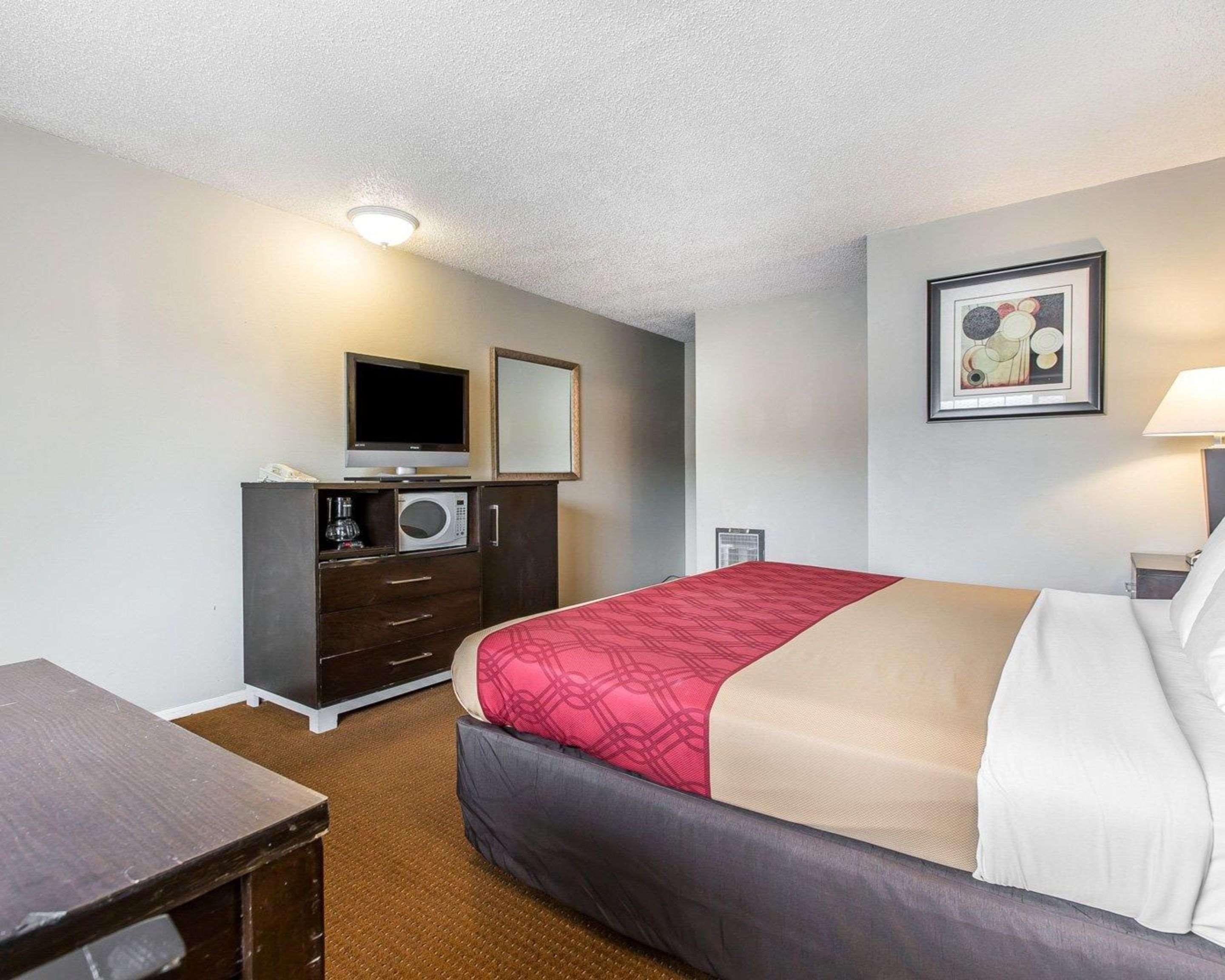 Econo Lodge Inn & Suites Yreka Exteriér fotografie