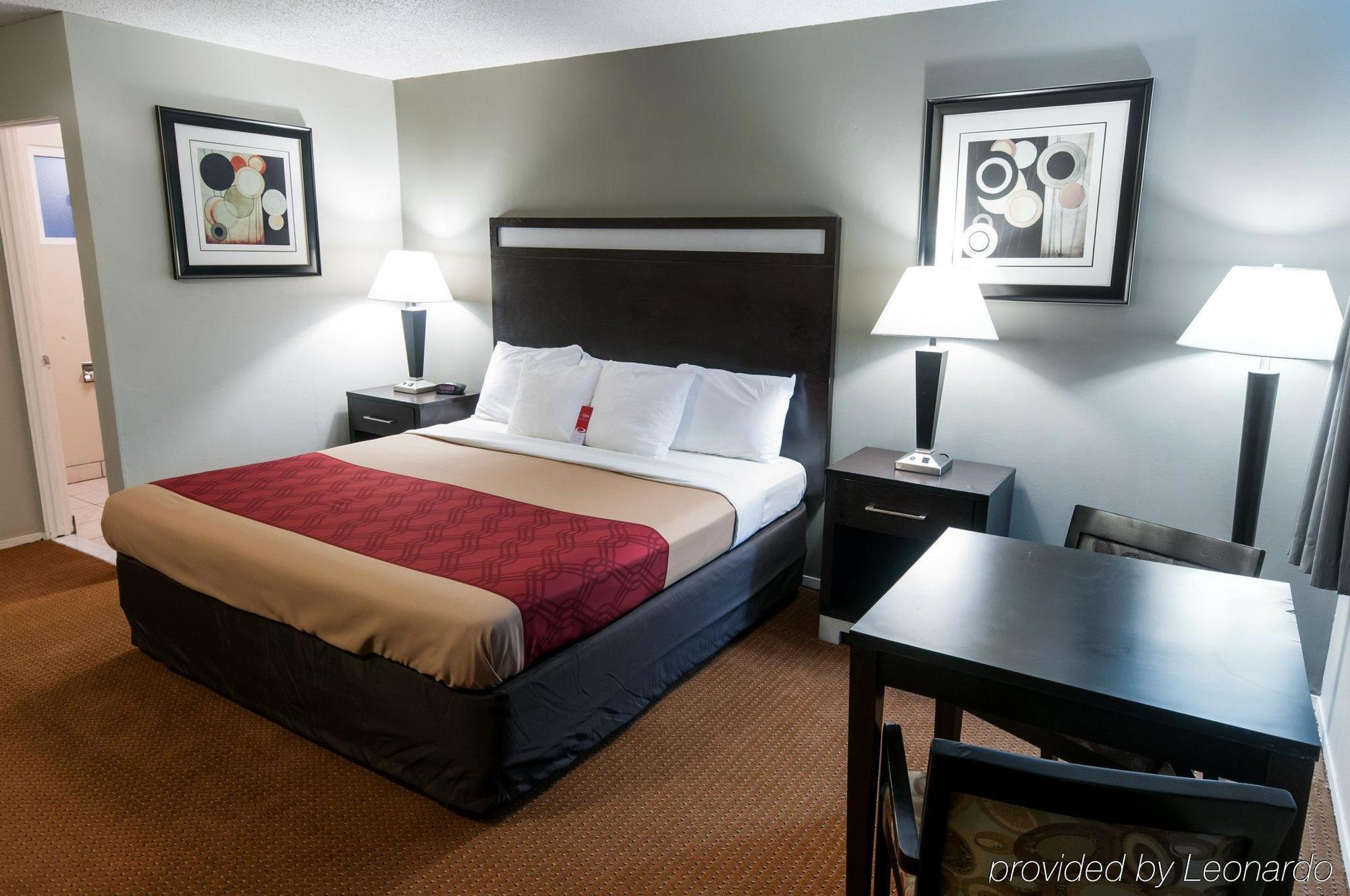 Econo Lodge Inn & Suites Yreka Exteriér fotografie