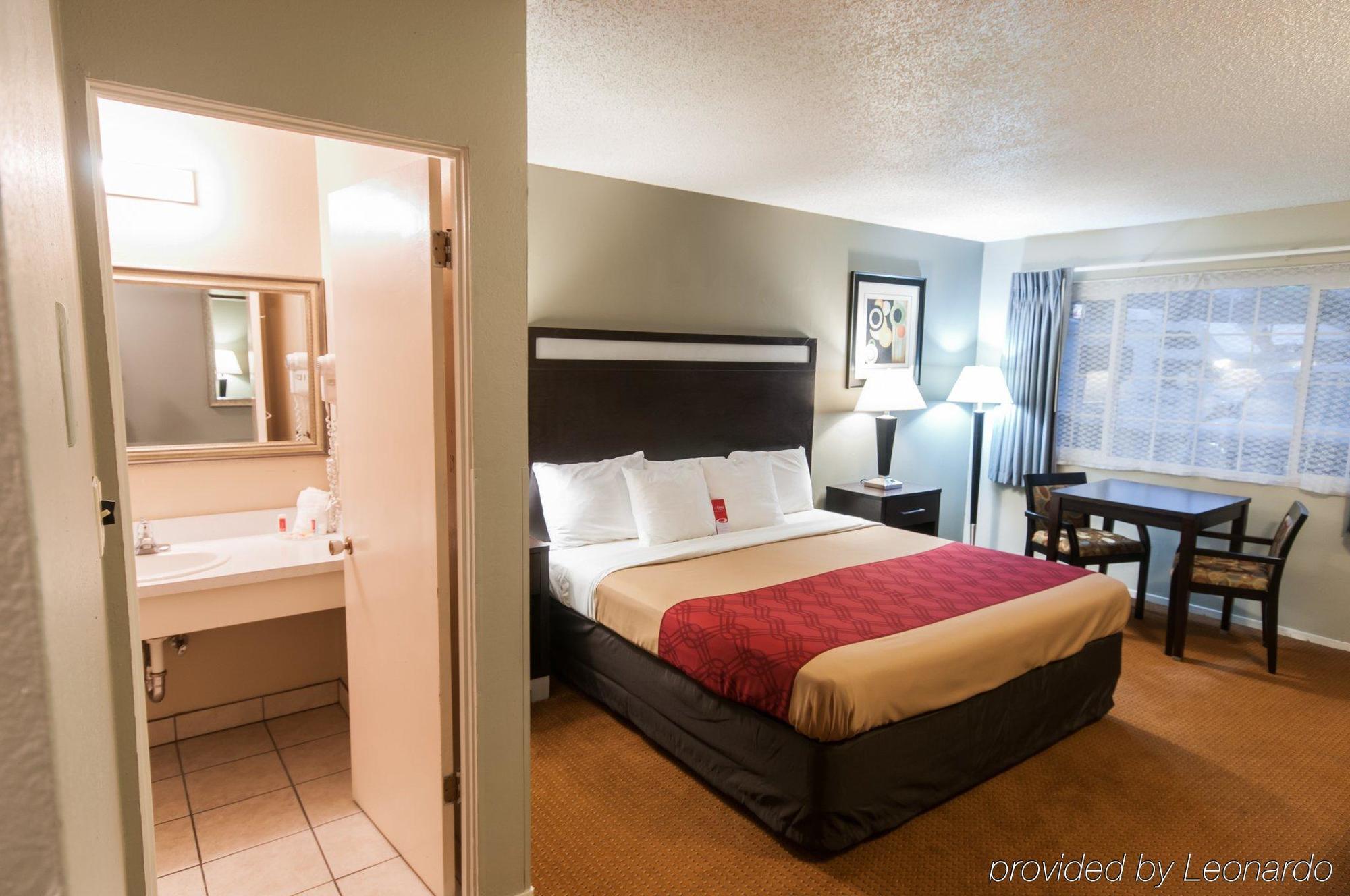 Econo Lodge Inn & Suites Yreka Exteriér fotografie